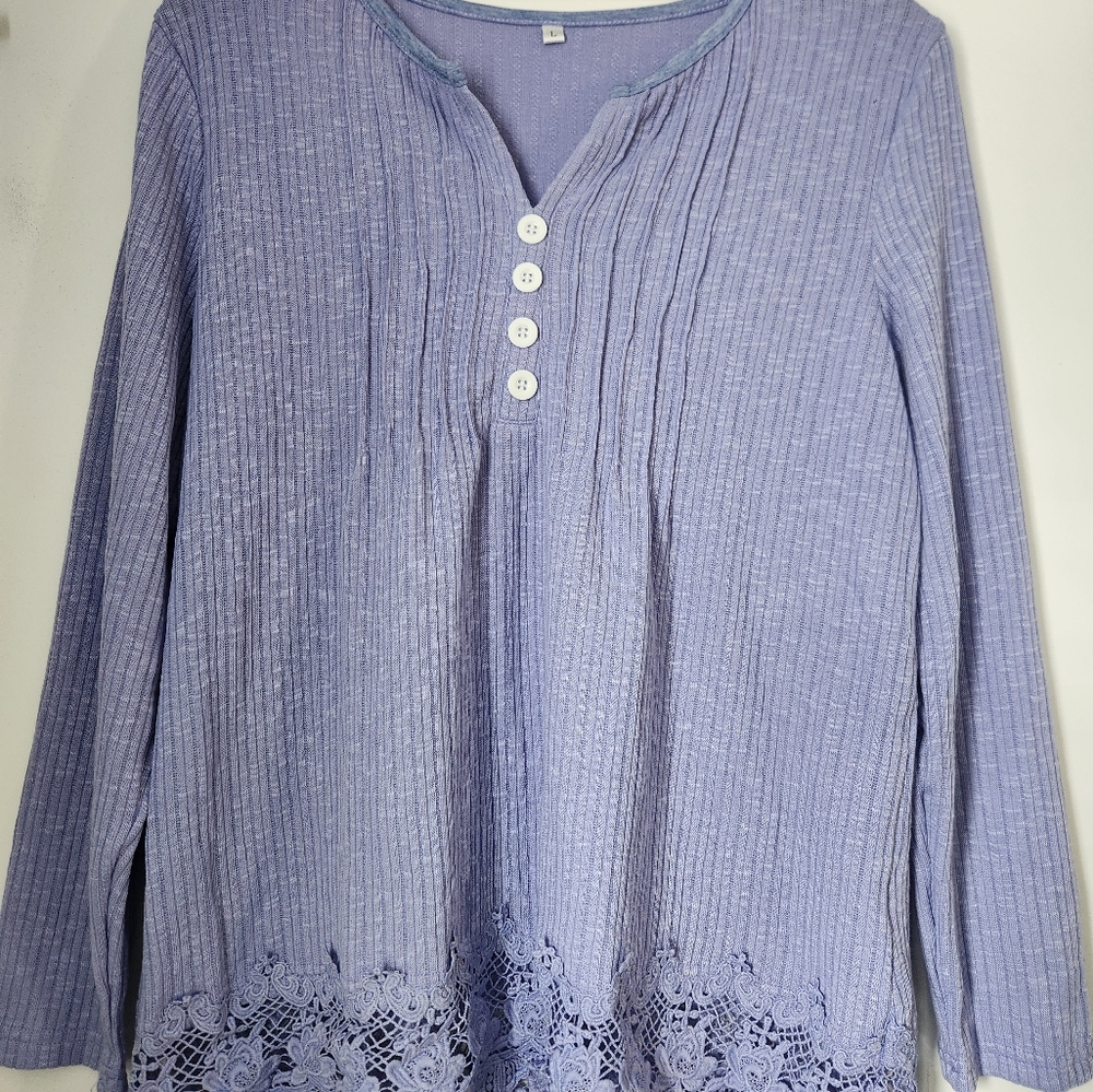 Women's Purple Long Sleeve Top New never worn no tags.